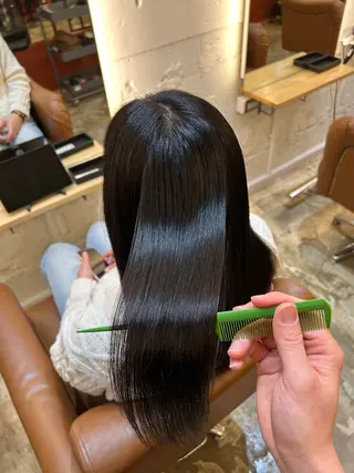 ロング カラー AMBERGLEAM Hair&Cloth Yoga所属・Ryo☘縮毛矯正/ パーマ/ブリーチ/のヘアスタイル