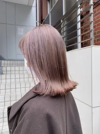 ミディアム カラー flamme Annaのヘアスタイル