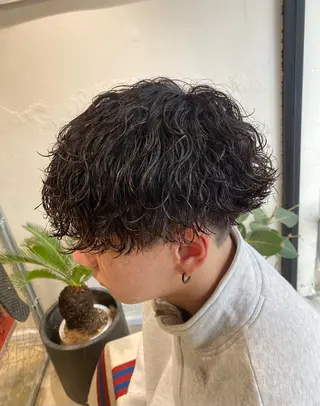 パーマ メンズ 🌴パーマオタク🌴 長谷川 諒佑🌈のヘアスタイル