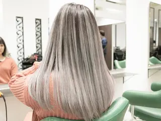 ロング カラー Re:ta Hair 飯田淳平のヘアスタイル