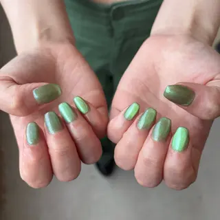 ネイル Nail salon RAVE所属・Kinjo Shionのネイルデザイン
