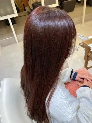ロング カラー 山﨑 まなかのヘアスタイル