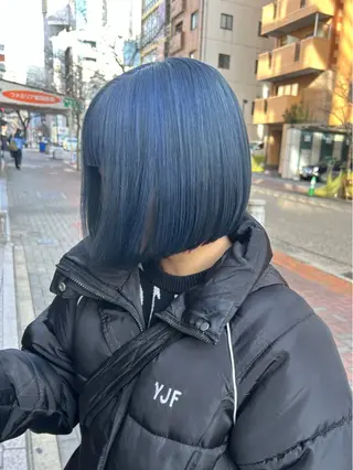 ショート カラー ハイトーン/ ウルフ/suzuhaのヘアスタイル