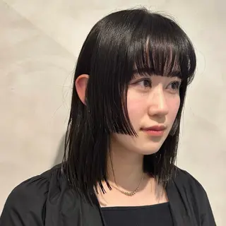 ミディアム Aust hair Stella新宿所属・Yuki☺︎パーマ レイヤーカットウルフのヘアスタイル