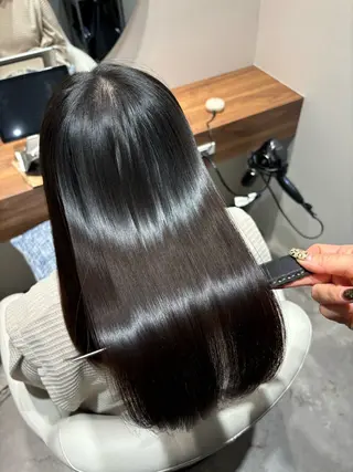 ミディアム 美髪ヘア 🤍erikaのヘアスタイル