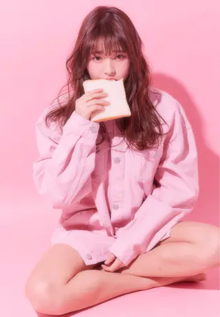 ロング パーマ SHIN/レイヤー カット×クロスパーマのヘアスタイル