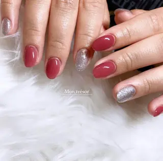 ネイル Mon trésor所属・Montrésor 名古屋ネイルサロンのネイルデザイン