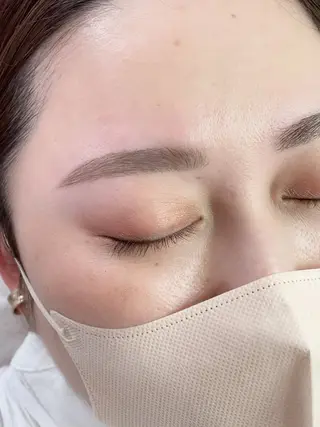 アイブロウ 税田 芽生の眉毛・アイブロウイメージ