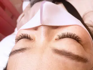 マツエク・マツパ My+ Yukaのネイルデザイン