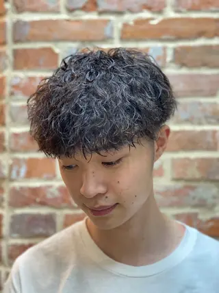 パーマ メンズ Ito Rearuのヘアスタイル