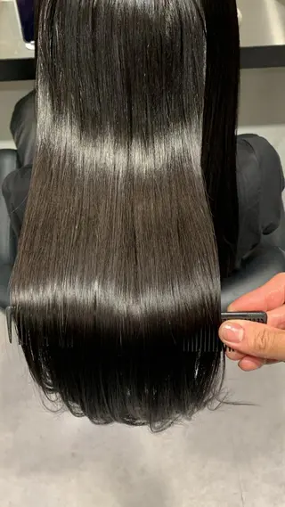 ロング カラー パーマ 🌈艶髪/髪質改善 新宿itouのヘアスタイル