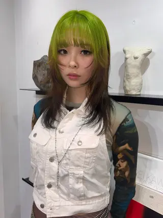 セミロング カラー Hana/ハイトーン /レイヤーカットのヘアスタイル