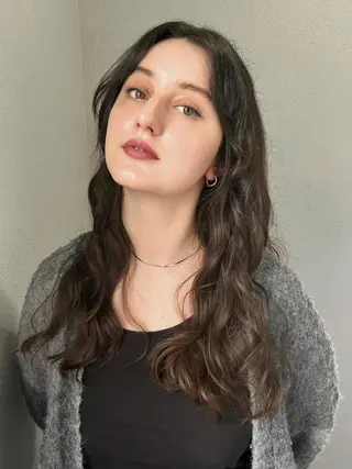 ロング 🌼U24 ヘアデザインラボのヘアスタイル