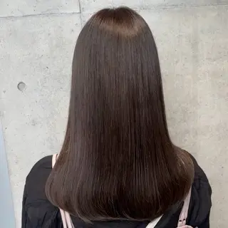 セミロング Luont所属・aren ／透明感colorのヘアスタイル