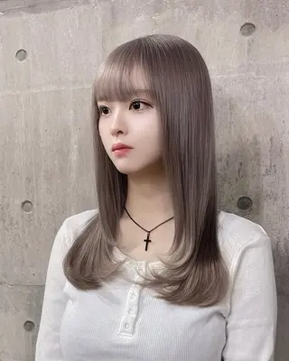 ロング カラー MIRAC所属・Ryoichi🩶 韓国ヘア/ハイトーンのヘアスタイル