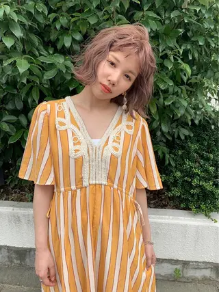 ミディアム momo 岡崎のヘアスタイル