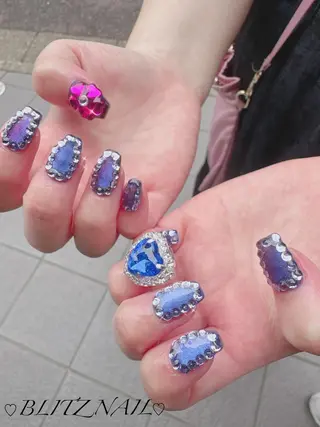 ネイル BLITZ Nail 岩田💅🏻✨のネイルデザイン