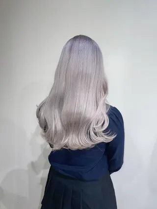 ロング カラー ブリーチとエクステ 最後の砦🤍アミルのヘアスタイル