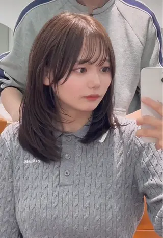 ミディアム 梅林 都羽のヘアスタイル