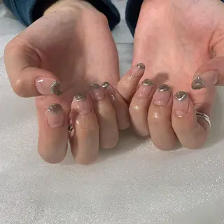 ネイル emanon 新宿東口店所属・nailist akariのネイルデザイン