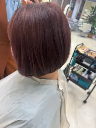 ミディアム タカハシ リナのヘアスタイル