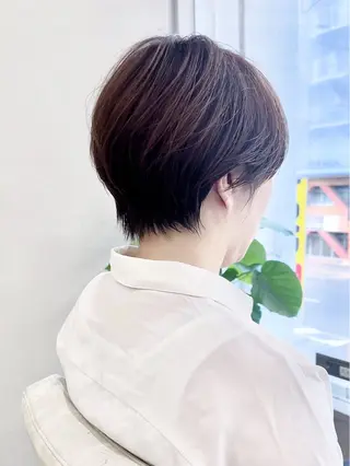 ショート カラー i.+sapporo所属・ショート/レイヤー /札幌/小山内のヘアスタイル