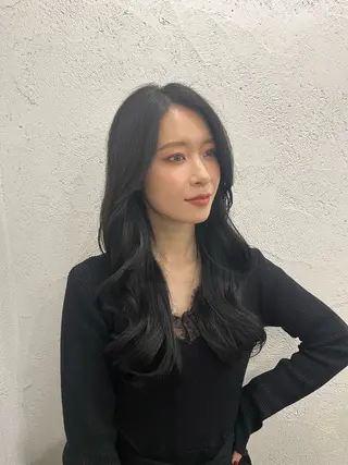 ロング 韓国風透明感カラー 💎YUI💎のヘアスタイル