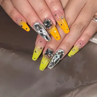 ネイル la vie  Luire所属・la vie Luire ｱｽｶのネイルデザイン