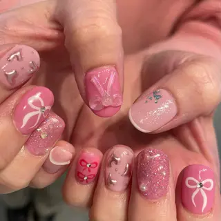 ショート m kaori𓃟のネイルデザイン