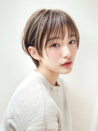 ショート カラー 艶と透明感/森本 龍星のヘアスタイル