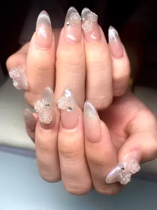 ネイル Hi Beauty 渋谷(ネイル、ハイパーナイフ6、脂肪れいきゃく、マッサージ&エステサロン)所属・Hi beauty 渋谷のネイルデザイン