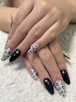 ネイル Roots所属・Wax脱毛 &リラクのエステ・リラクイメージ