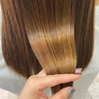 セミロング 🫧透け感⋆艶髪💎 山口アヤカのヘアスタイル