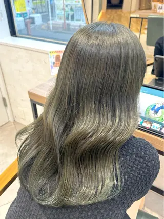 ロング カラー 🫧透明感カラー🫧 kokoro🐣🎀のヘアスタイル