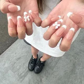 ネイル nailstudio ′ecole所属・nailstudio ′ecoleのネイルデザイン