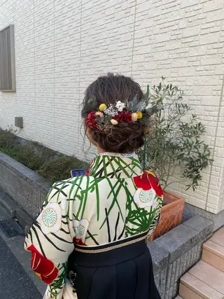 セミロング カラー パーマ ヘアアレンジ re naのヘアスタイル
