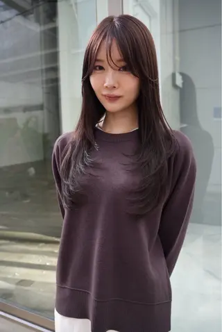 セミロング soigne 表参道【ソワネ】所属・艶髪🩰透明感カラー 🫧あやみのヘアスタイル