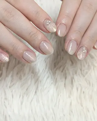 ネイル 會田 瑠衣のネイルデザイン