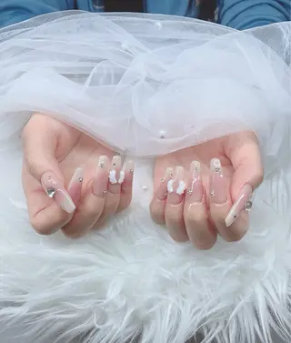 ネイル T. Leeのネイルデザイン