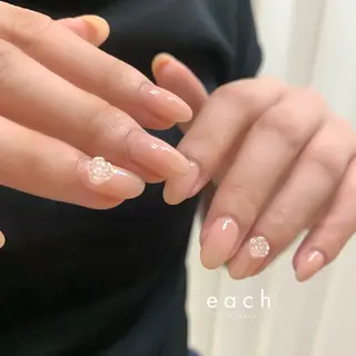 ネイル each Hibikiのネイルデザイン