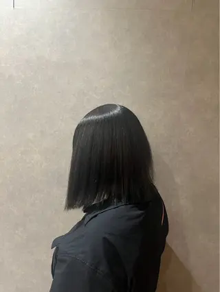 カラー ビラデルソル　ルート所属・徳野 愛依のヘアスタイル