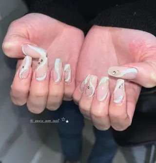 ネイル moca心斎橋所属・˚✧⁺⭐︎༚moca miyuu⁎⁺˳✧༚のネイルデザイン