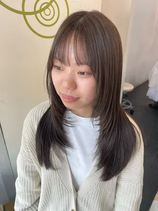 ミディアム 艶髪韓国レイヤー 🇰🇷✨小清水✨のヘアスタイル