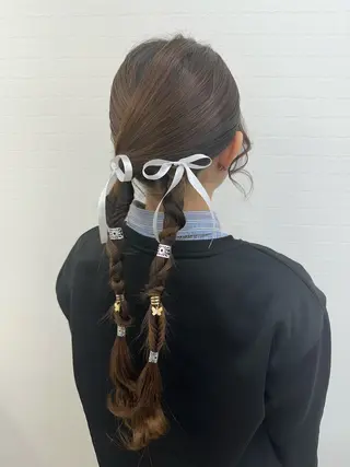 ヘアアレンジ 艶髪/ブリーチなし Wカラー🌺yuiのヘアスタイル