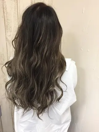 ロング カラー カラー職人/上川原 雄飛のヘアスタイル