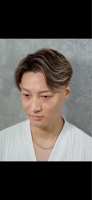 ミディアム パーマ ヒロ銀座名駅西口 長尾 匡起のヘアスタイル