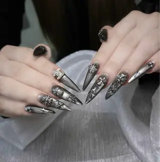 ネイル ちごみ Novaのネイルデザイン