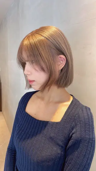 ショート カラー 透明感カラー🫧/ 髪質お悩み改善/みゆのヘアスタイル