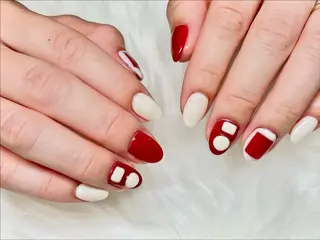 ネイル NailSalon MOMOKAのネイルデザイン