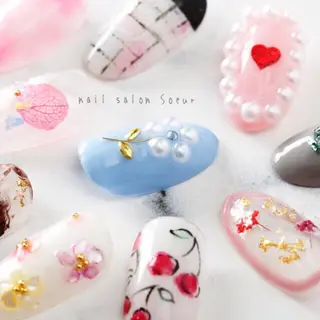 ネイル Soeur ネイリストのネイルデザイン